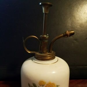 Antique sprayer